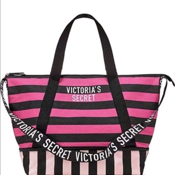 PINK Victoria's Secret Handbags - PINK VS weekender TOTE LIkE NEW🥰🙋🏻‍♀️💜